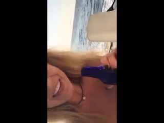 girl on a boat - broadcast cam